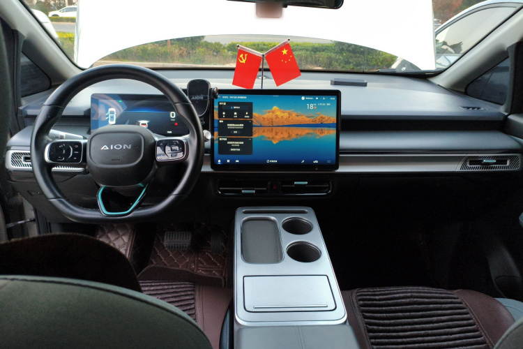 埃安 AION Y 2023款 Plus 510 乐享版中控内饰12