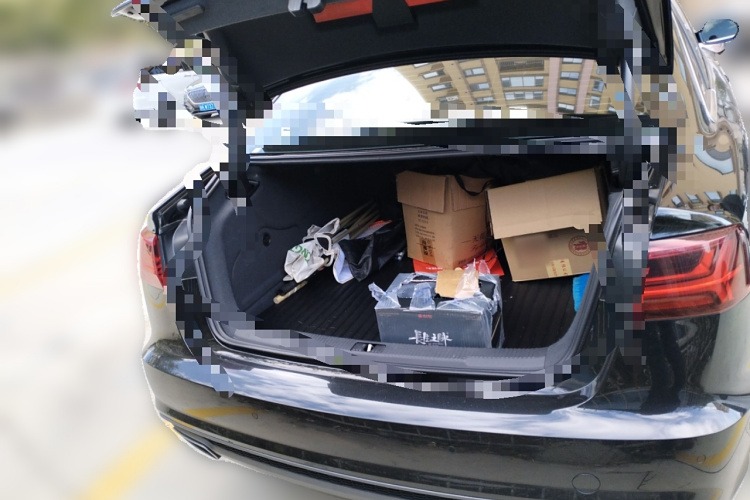 奥迪A6L 2018款 30周年年型 35 TFSI 时尚型中控内饰23