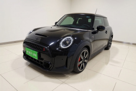 MINI 2023款 改款 2.0T COOPER S 艺术家