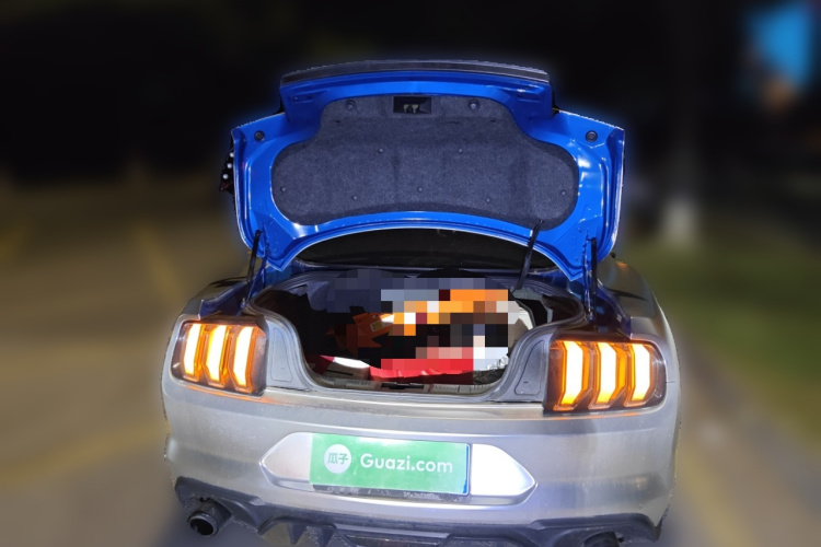 福特 Mustang 2020款 2.3L EcoBoost中控内饰23