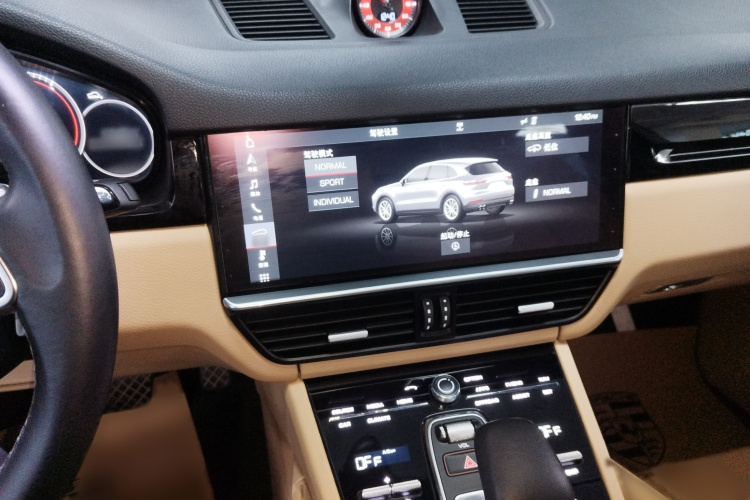 保时捷 2018款 Cayenne 3.0T局部细节16