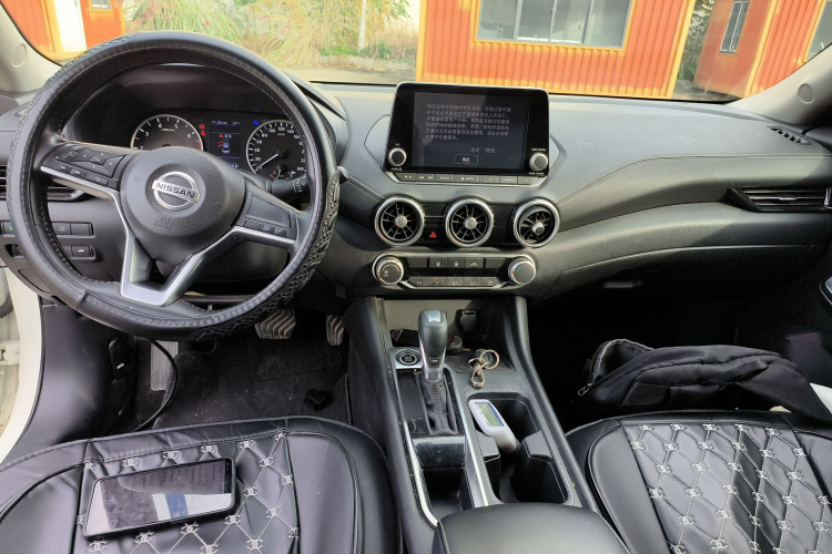 日产 轩逸 2020款 1.6L XL CVT智享版中控内饰7002