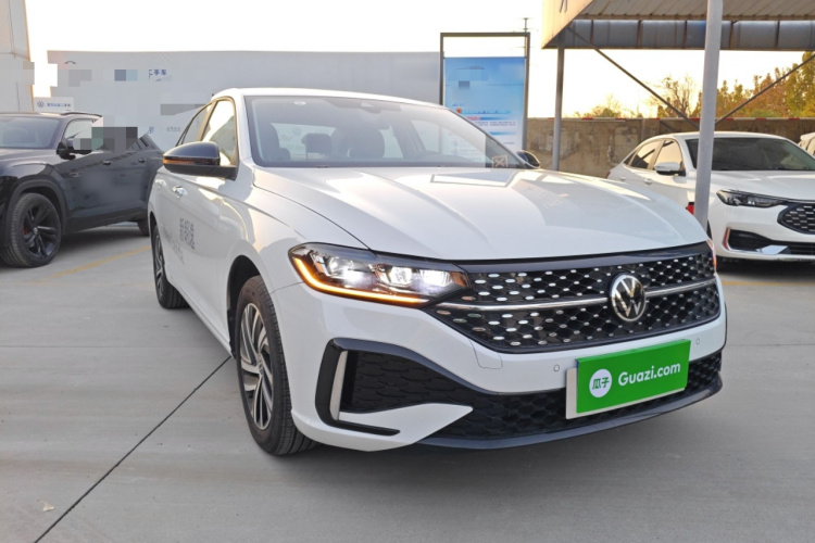 大众 朗逸 2024款 300TSI DSG星空领先版车身外观3