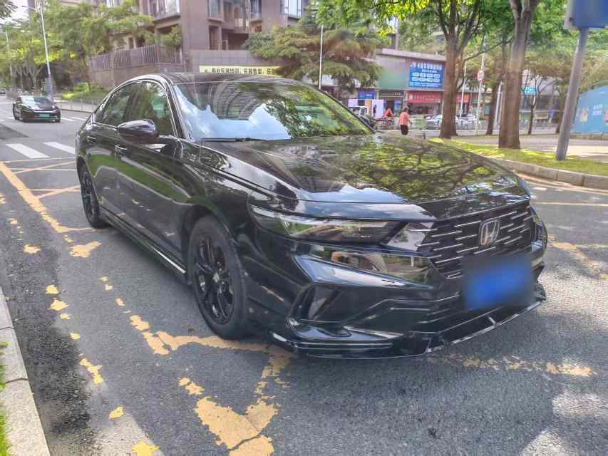 本田 雅阁 2025款 运动系列 260TURBO 豪华版(4)
