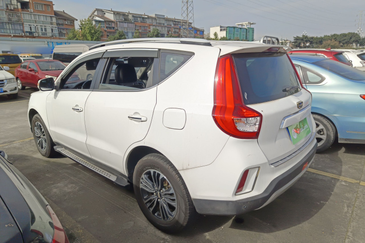 吉利汽车 远景X6 2016款 1.3T CVT旗舰型车身外观4