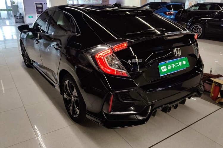 本田 思域 2021款 HATCHBACK 220TURBO CVT潮酷控车身外观6003