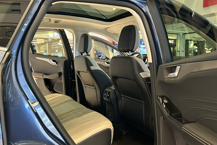 福特 锐际 2020款 EcoBoost 245 两驱耀享款中控内饰7004