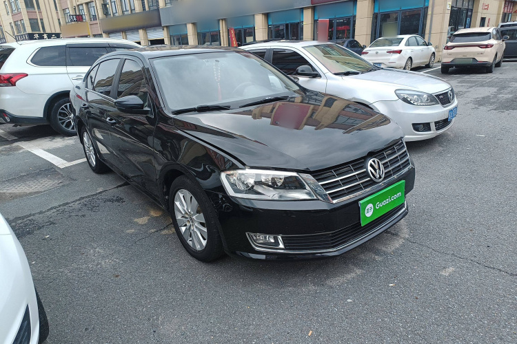 大众 朗逸 2013款 改款经典 1.6L 自动舒适版车身外观6002