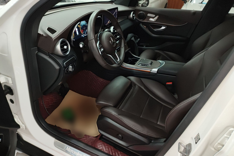 奔驰GLC 2022款 改款二 GLC 260 L 4MATIC 豪华型中控内饰20