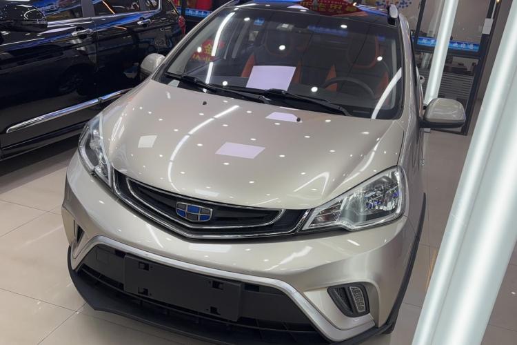 吉利汽车 远景X1 2017款 1.3L 手动疯活版车身外观6004