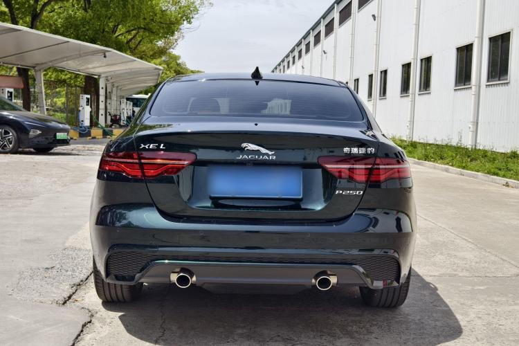 捷豹XEL 2024款 2.0T 250PS R-DYNAMIC S进取运动版车身外观6006