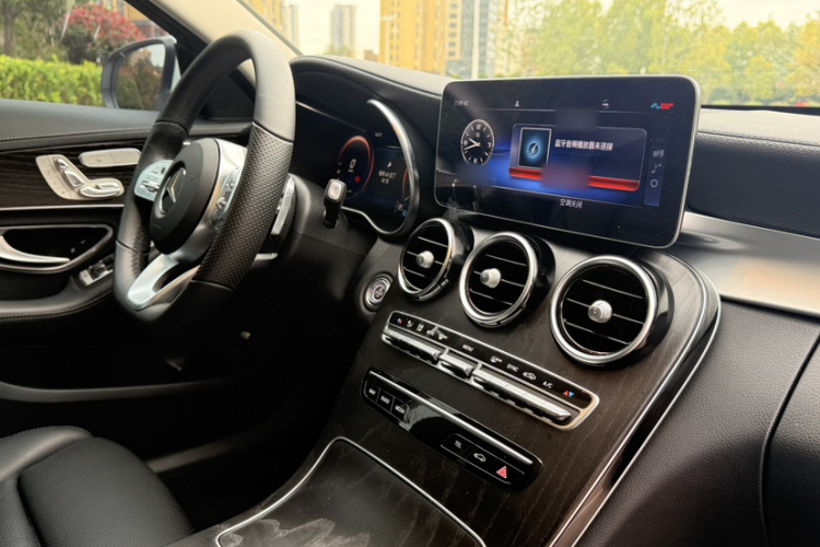 奔驰C级 2021款 C 260 L 运动版中控内饰7005