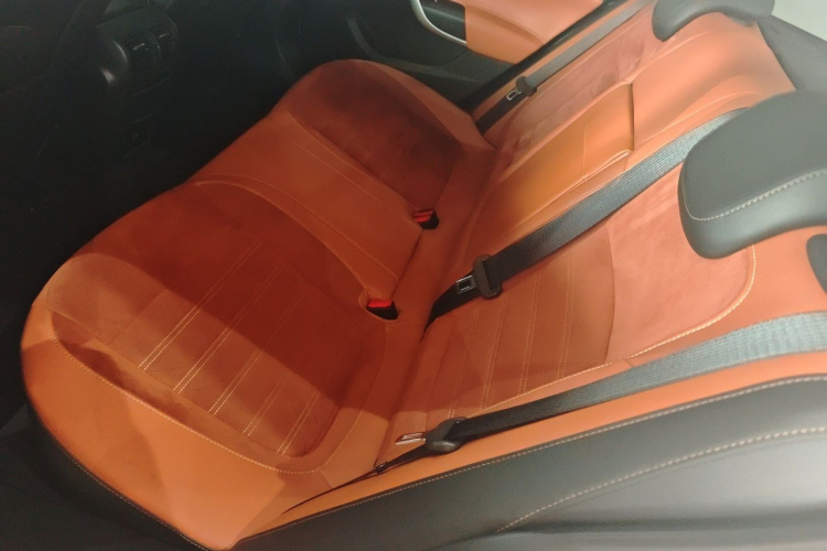 别克 君威 2015款 1.6T 精英技术型中控内饰7001