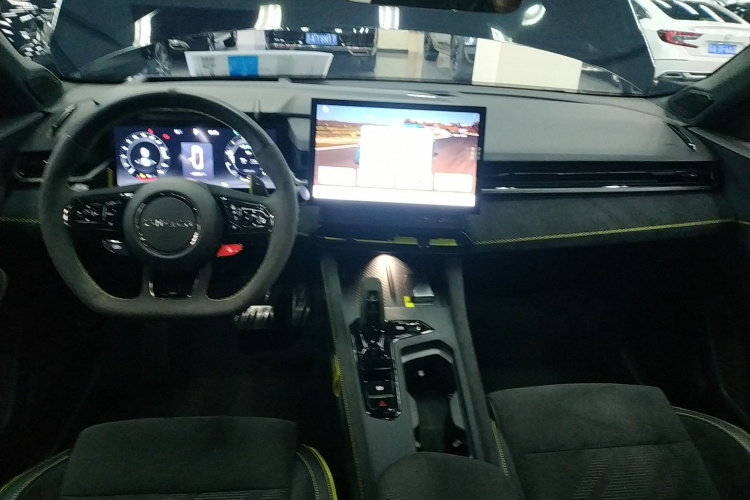 领克03 2023款 03+ 2.0TD 自动驭风版中控内饰12