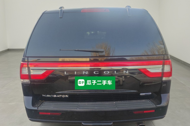 林肯 领航员 2016款 3.5T AWD车身外观6