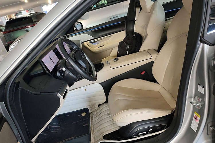 小鹏P7 2021款 480N局部细节19