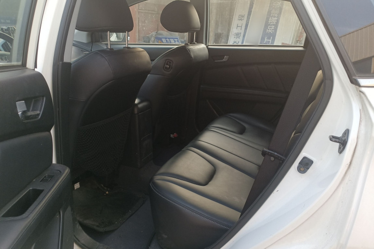 纳智捷 优6 SUV 2014款 1.8T 时尚型中控内饰21