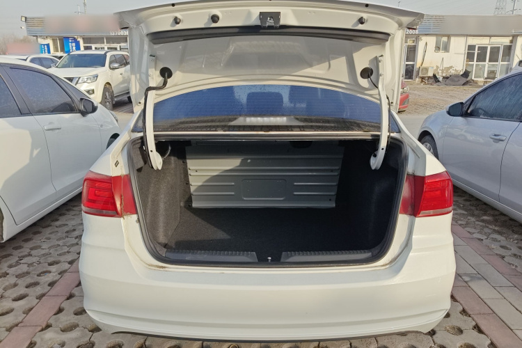 大众 桑塔纳 2021款 1.5L 自动风尚版局部细节23