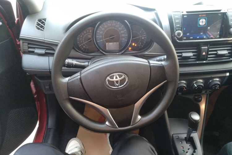 丰田 YARiS L 致炫 2015款 1.5E 自动魅动版局部细节13