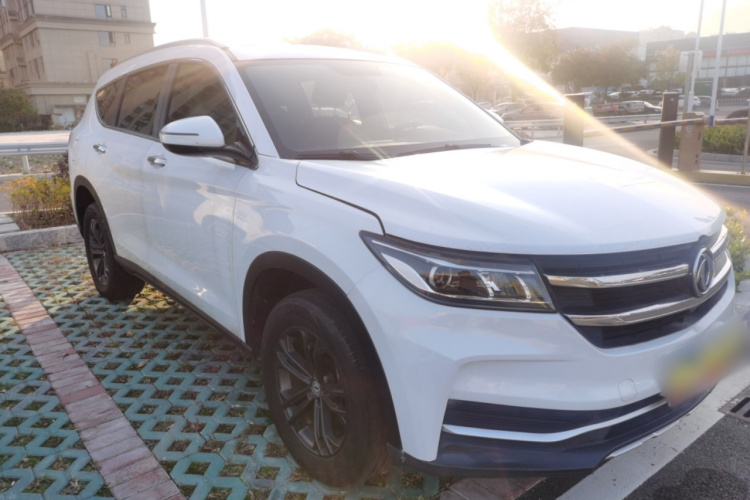 东风风光 风光ix7 2020款 2.0TGDI 自动两驱都市豪华版车身外观3