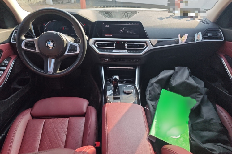 宝马3系 2022款 改款 325Li M运动套装中控内饰7002