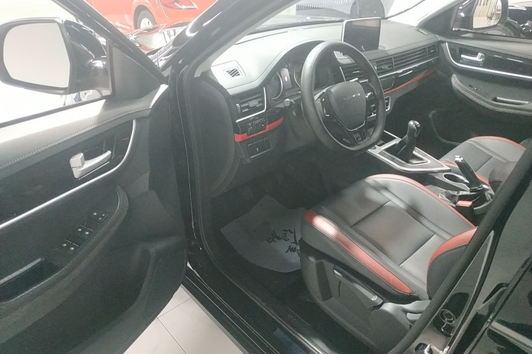 东风风行 风行T5 2022款 盛世款 1.6L 手动筑梦版五座中控内饰7003