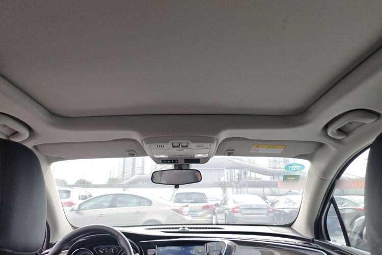 别克 昂科威 2020款 20T 两驱精英型局部细节22