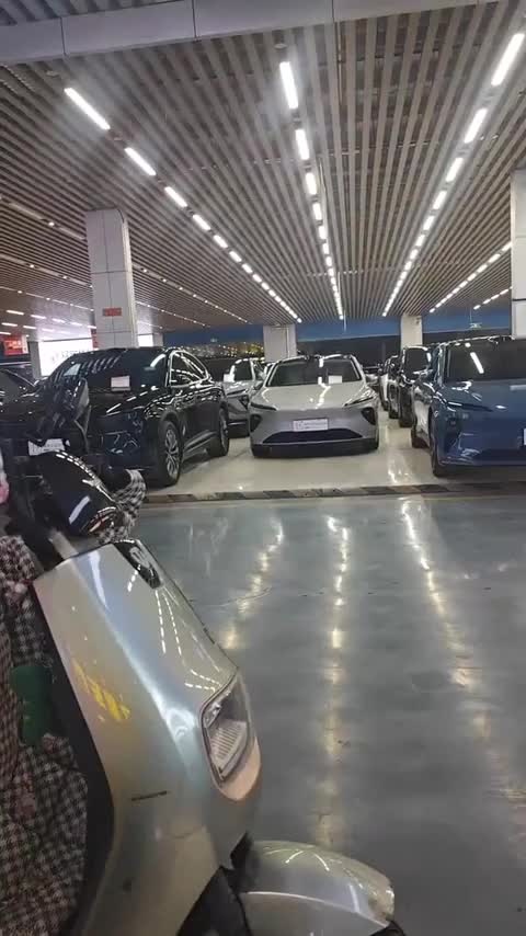 蔚来EC6 2020款 605KM 运动版讲解2