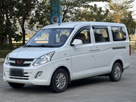 五菱汽车 五菱荣光V 2018款 1.5L标准型