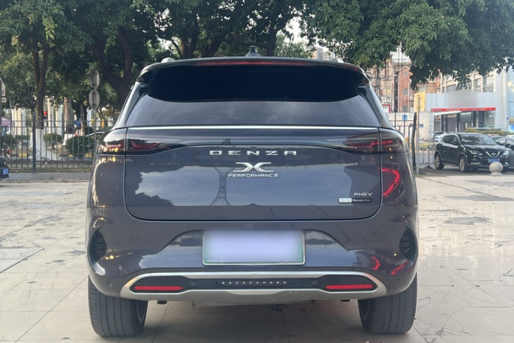 腾势X 2020款 PHEV旗舰版车身外观6005