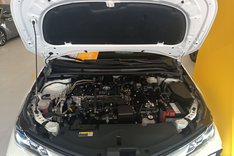 丰田 卡罗拉 2023款 1.8L 智能电混双擎 精英版局部细节24