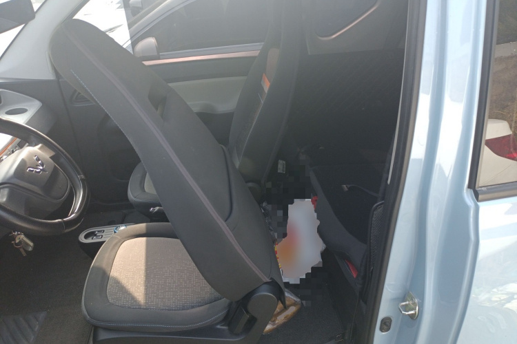 五菱汽车 宏光MINIEV 2020款 轻松款 磷酸铁锂中控内饰21