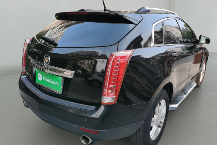 凯迪拉克SRX 2014款 3.0L 豪华型车身外观7