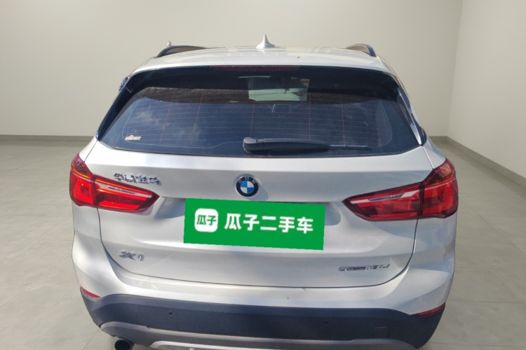 宝马X1 2018款 sDrive18Li 尊享型车身外观6