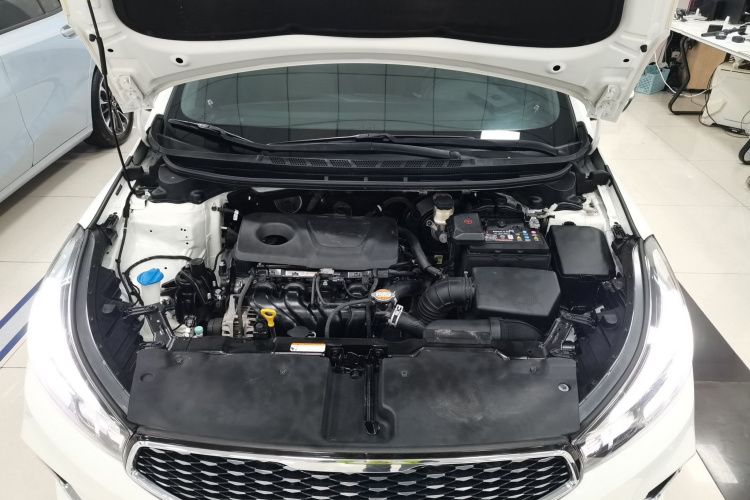 起亚K3 2017款  1.6L 自动15周年特别版GLS机舱底盘24
