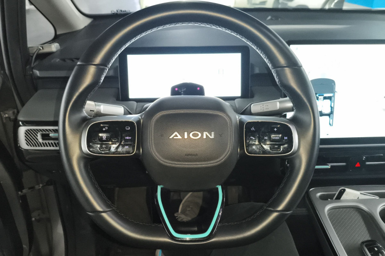 埃安 AION Y 2022款 Plus 80 智驾版中控内饰13