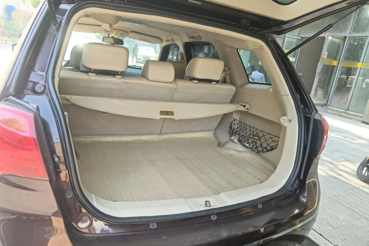 海马S7 2015款 2.0L 自动智尚型机舱底盘23