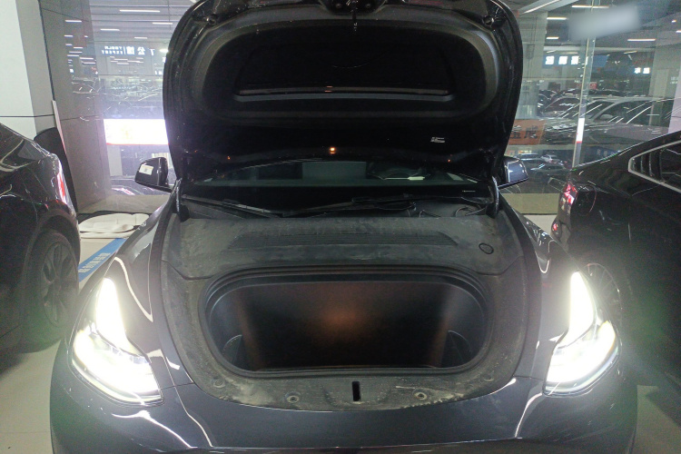 特斯拉 Model Y 2024款 长续航全轮驱动版局部细节24