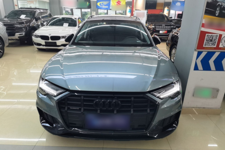 奥迪A6(进口) 2021款 allroad quattro 探索家 55 TFSI 尊享越野型车身外观2