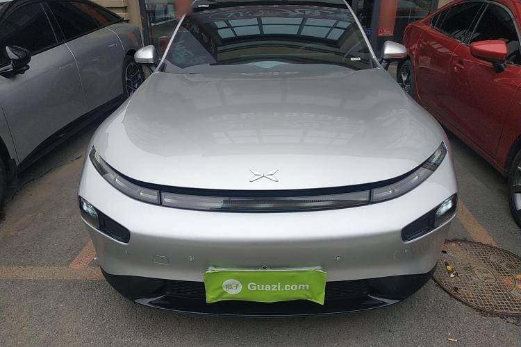 小鹏P7 2023款 P7i 702 Pro车身外观6001