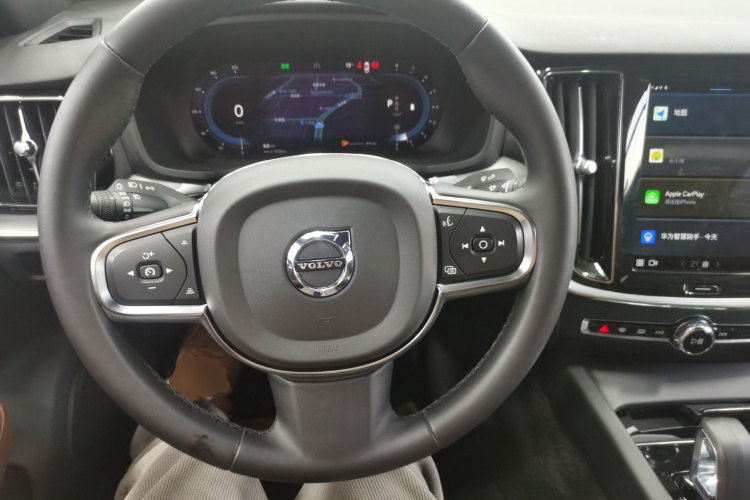 沃尔沃S60 2023款 B4 智逸豪华版中控内饰13