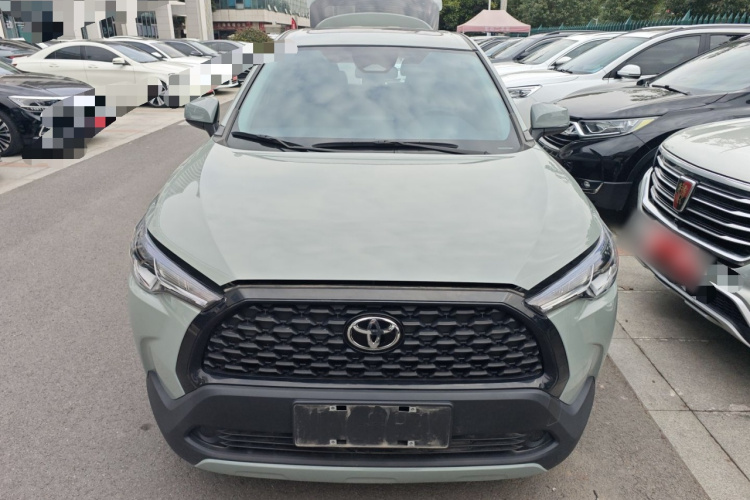 丰田 卡罗拉锐放 2023款 2.0L 精英版车身外观2