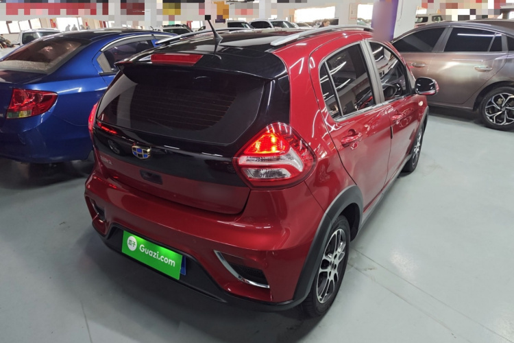 吉利汽车 远景X1 2017款 1.3L 自动玩家版车身外观7