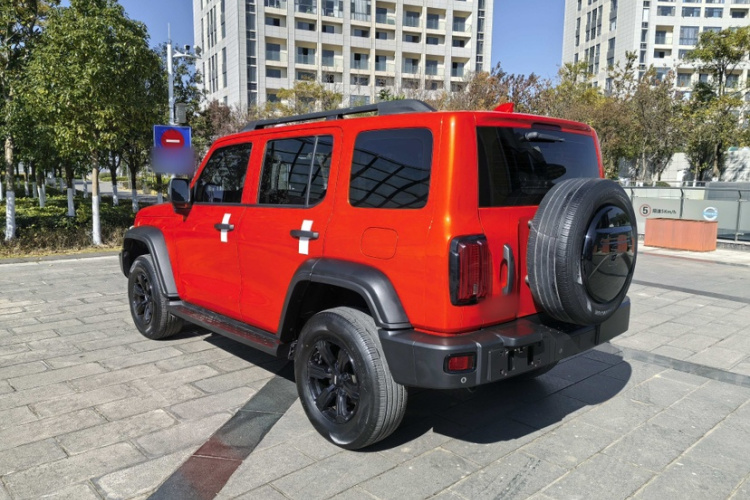 坦克300 2021款 越野版 2.0T 征服者车身外观6002