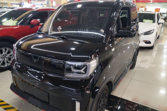 五菱汽车 宏光MINIEV 2022款 GAMEBOY 200km 玩咖款 磷酸铁锂