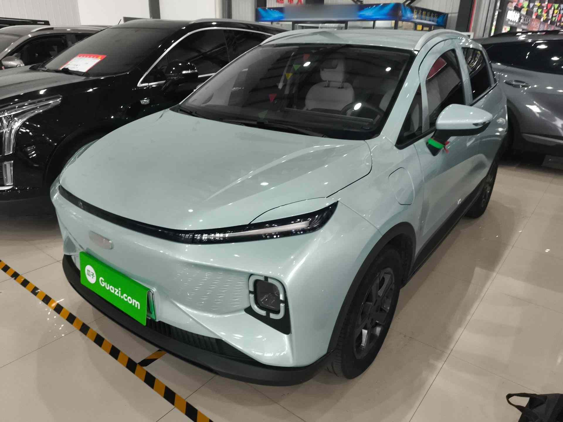 吉利几何E萤火虫 2024款 301km 流光(2)