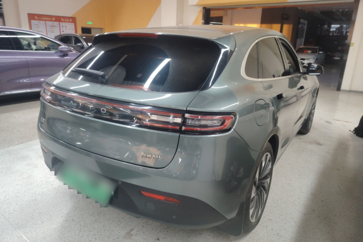 鸿蒙智行 问界M5 2022款 增程四驱至臻版车身外观7