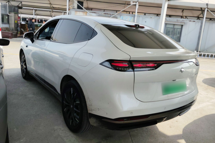 昊铂HT 2024款 825鸥翼激光雷达版车身外观6003