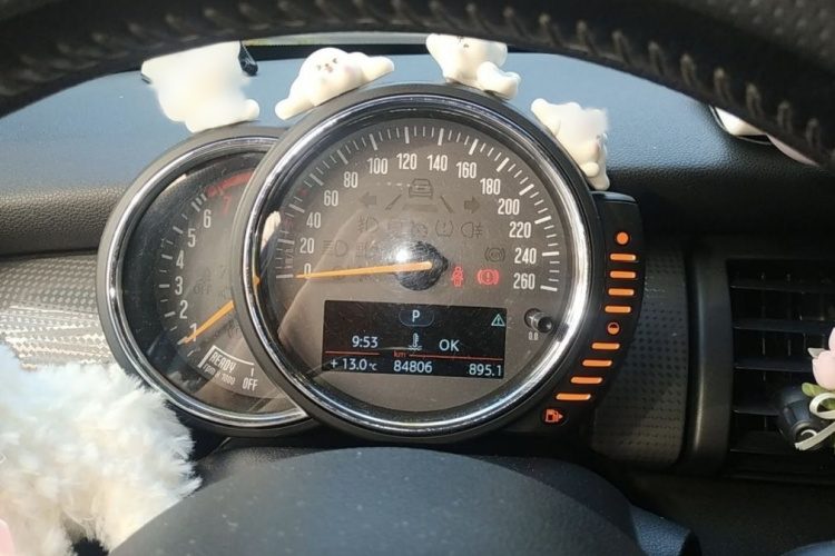 MINI 2016款 1.5T COOPER 五门版局部细节14