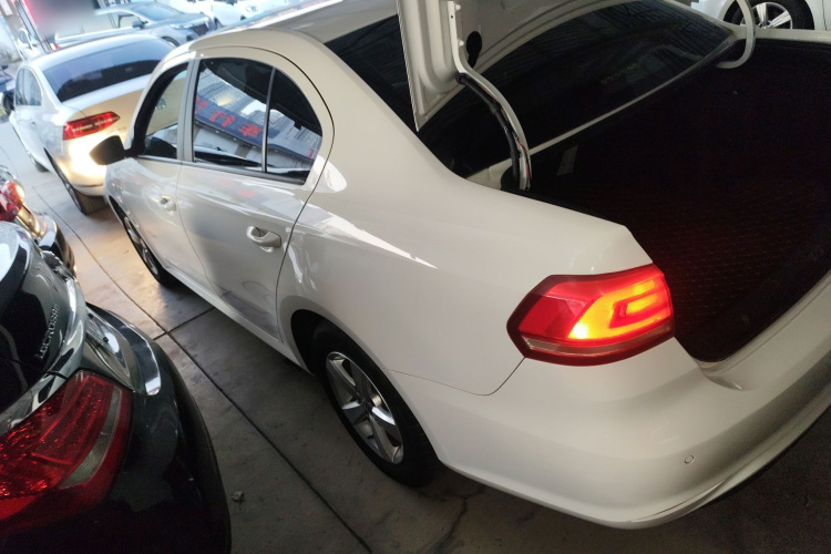 大众 2019款 朗逸启航 1.5L 自动风尚版 国VI车身外观4